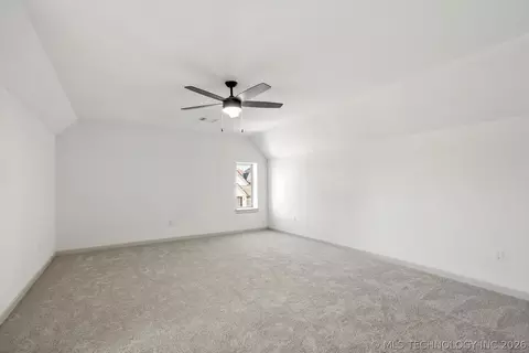 Bedroom - 7109 E Queens St, Broken Arrow, OK 74014 photo 9 of 11