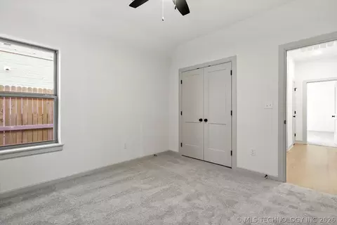 Bedroom - 7109 E Queens St, Broken Arrow, OK 74014 photo 4 of 11