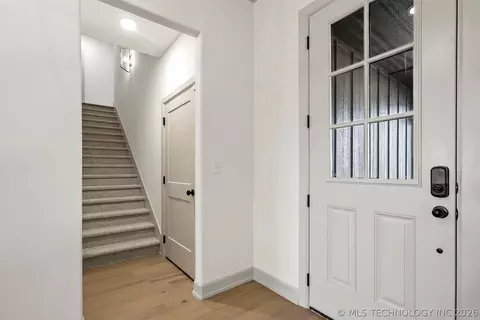 Entry Way - 7109 E Queens St, Broken Arrow, OK 74014 photo 6 of 6