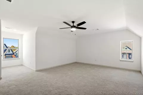 Bedroom - 7109 E Queens St, Broken Arrow, OK 74014 photo 10 of 11