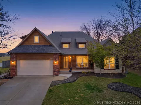 1825 E Montgomery St, Broken Arrow, OK 74012