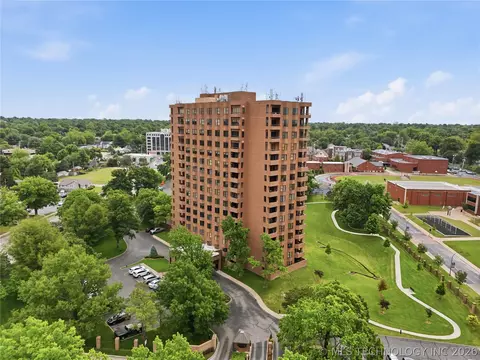 2121 S Yorktown Avenue 706, Tulsa, OK 74114