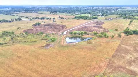 7600 Homestead Dr, Mounds, OK 74047