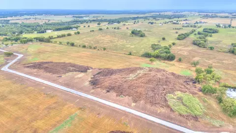 7790 Homestead Dr, Mounds, OK 74047