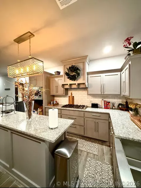 10356 Fig Rd, Henryetta, OK 74437 photo 17