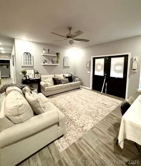 10356 Fig Rd, Henryetta, OK 74437 photo 20