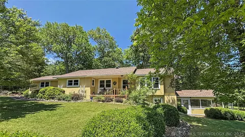 202 Alder Way, Tahlequah, OK 74464