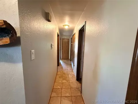Entry Way - 5202 Pheasant Run Rd, Durant, OK 74701 photo 1 of 1