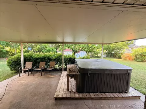 Exterior - 5202 Pheasant Run Rd, Durant, OK 74701 photo 3 of 13
