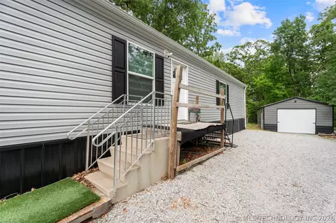 31314 Wildwood Cir, Cleora, OK 74331