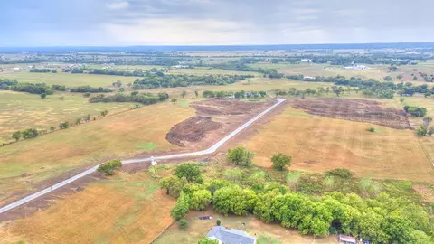 7905 Homestead Dr, Mounds, OK 74047