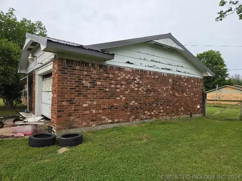 203 Buck, Eufaula, OK 74432 photo 5