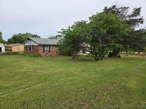 203 Buck, Eufaula, OK 74432 photo 2
