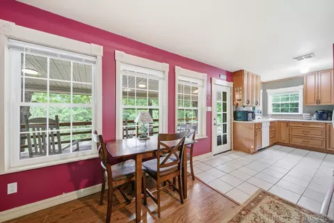 Dining - 4248 W Pilot Dr, Hulbert, OK 74441 photo 1 of 1