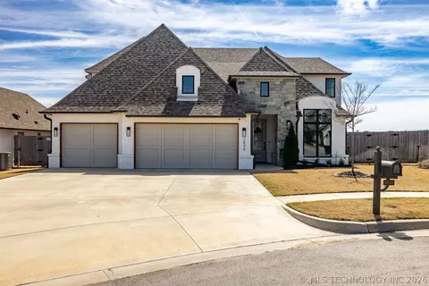 2894 E 142nd Ct S, Bixby, OK 74008