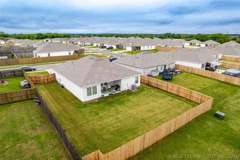 View/Area - 23317 E 114th St S, Broken Arrow, OK 74014 photo 3 of 5