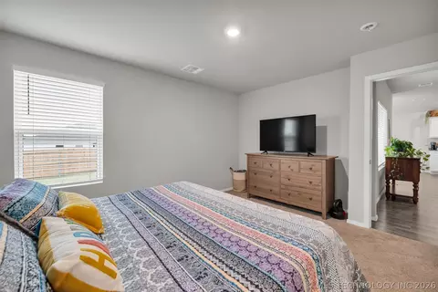 Bedroom - 23317 E 114th St S, Broken Arrow, OK 74014 photo 4 of 9