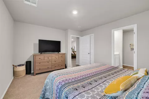 Bedroom - 23317 E 114th St S, Broken Arrow, OK 74014 photo 3 of 9