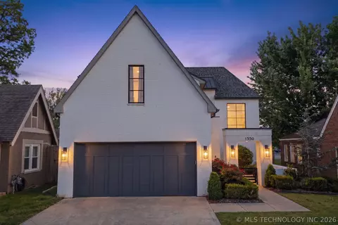 1330 E 36 St, Tulsa, OK 74105