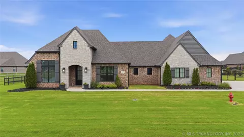 9439 N 62nd East Ave, Sperry, OK 74073