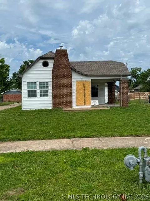 210 E Will Rogers Blvd, Claremore, OK 74017