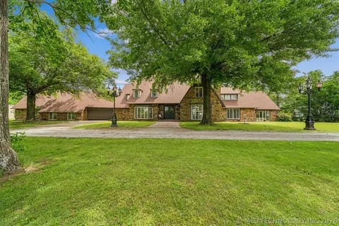 7133 S 425 R Rd, Inola, OK 74036