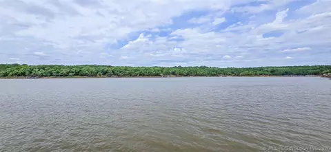 View/Area - 56 Delaware St, Eufaula, OK 74432 photo 4 of 4