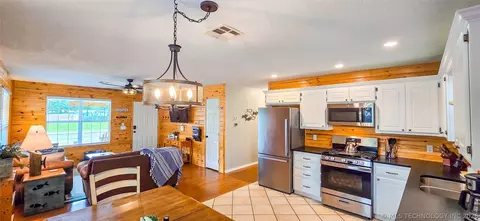 Kitchen - 56 Delaware St, Eufaula, OK 74432 photo 5 of 5