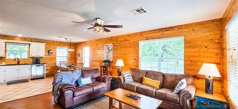 Living - 56 Delaware St, Eufaula, OK 74432 photo 4 of 4