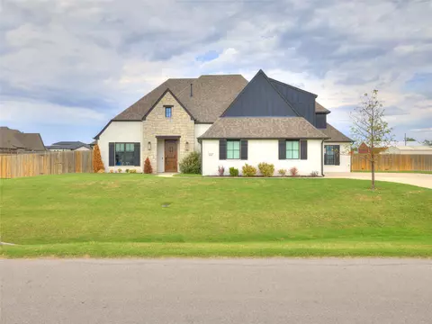 15907 E 106th Pl N, Owasso, OK 74055
