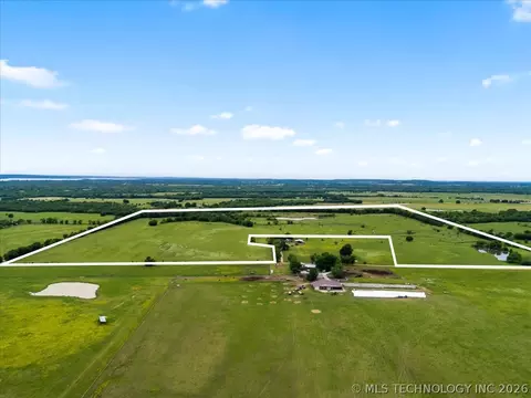 102774 Ns 4150 Rd, Council Hill, OK 74428