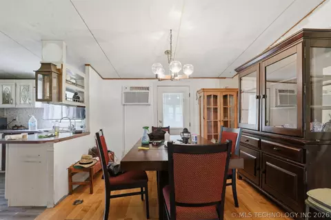 164 Cypress, Mead, OK 73449 photo 4