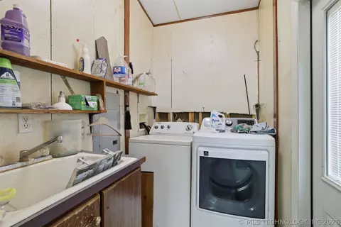 164 Cypress, Mead, OK 73449 photo 8
