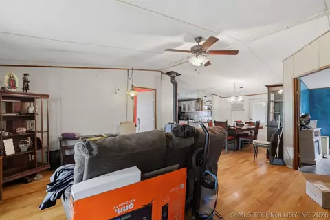 164 Cypress, Mead, OK 73449 photo 3
