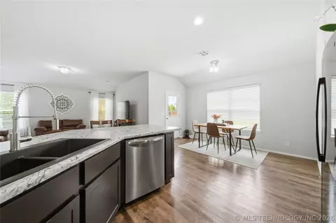 Other - 1609 S 31st Ct, Broken Arrow, OK 74014 photo 4 of 8
