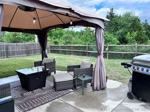 Exterior - 1609 S 31st Ct, Broken Arrow, OK 74014 photo 4 of 4