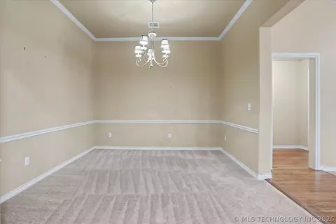 8417 E 99th Pl, Tulsa, OK 74133 photo 5