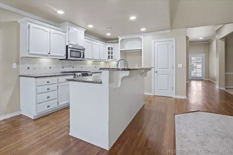 8417 E 99th Pl, Tulsa, OK 74133 photo 11