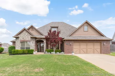 2401 S 14th St, Broken Arrow, OK 74012