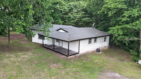 5595 S 4405 Rd, Locust Grove, OK 74352