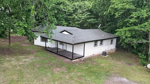 5595 S 4405 Rd, Locust Grove, OK 74352