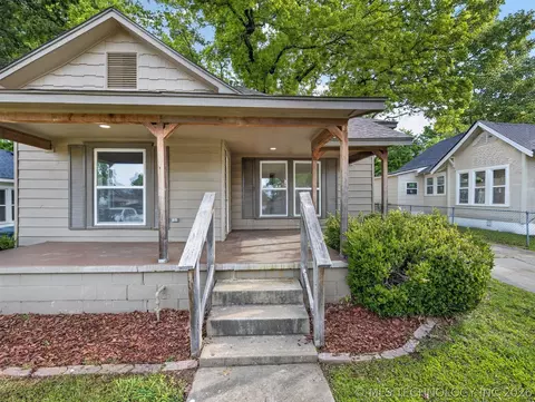 316 E 5th St, Claremore, OK 74017
