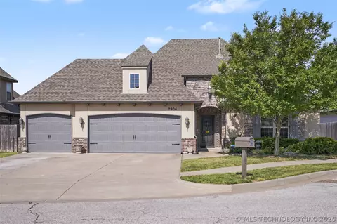 2906 S Kalanchoe Ave, Broken Arrow, OK 74012