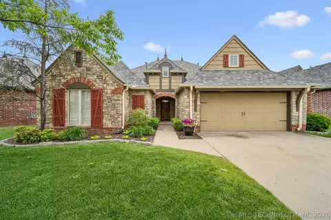 9128 E 120th St S, Bixby, OK 74008