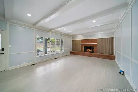 Living - 3215 E 61st St, Tulsa, OK 74136 photo 5 of 7