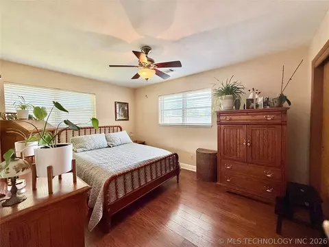 Bedroom - 8556 E 32nd St, Tulsa, OK 74145 photo 4 of 5