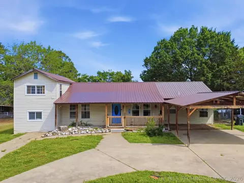 429 E 19th St, Okmulgee, OK 74447