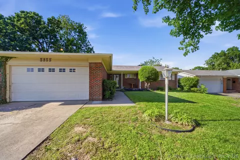 Exterior - 5355 E 30th St, Tulsa, OK 74114 photo 2 of 5