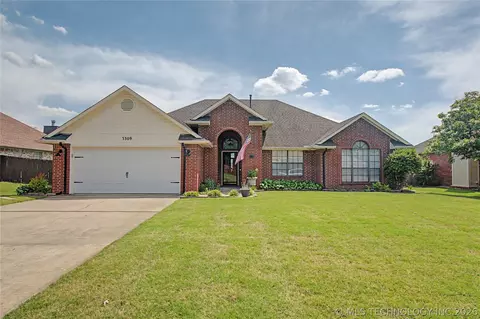 3309 Georgia Ave, Muskogee, OK 74403