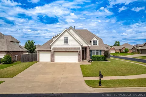 9407 N 96th East Ave, Owasso, OK 74055